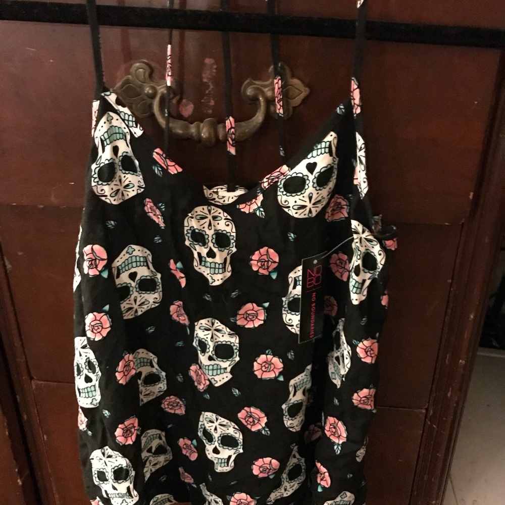 Skull shirt